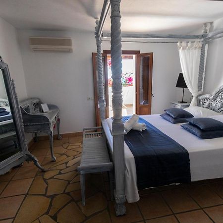 Buenavista Suites Hotel Boutique Santa Eularia des Riu Eksteriør billede